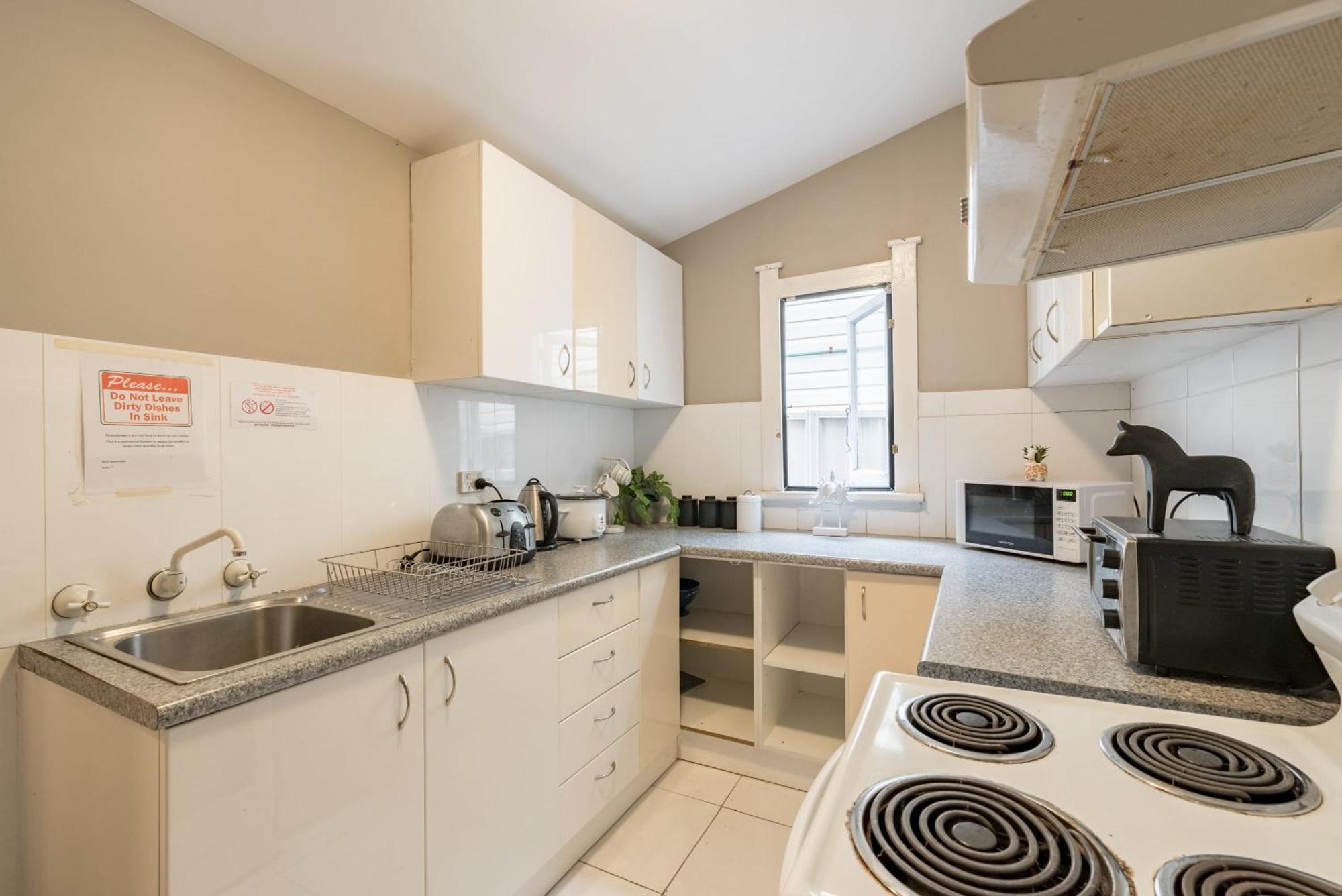 Affittacamere Comfy Ensuite Queen - Nearby Airport *